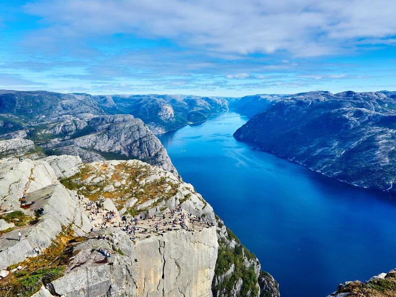 创生之柱<br>lys7ijqq.cn 鹰状星云深处